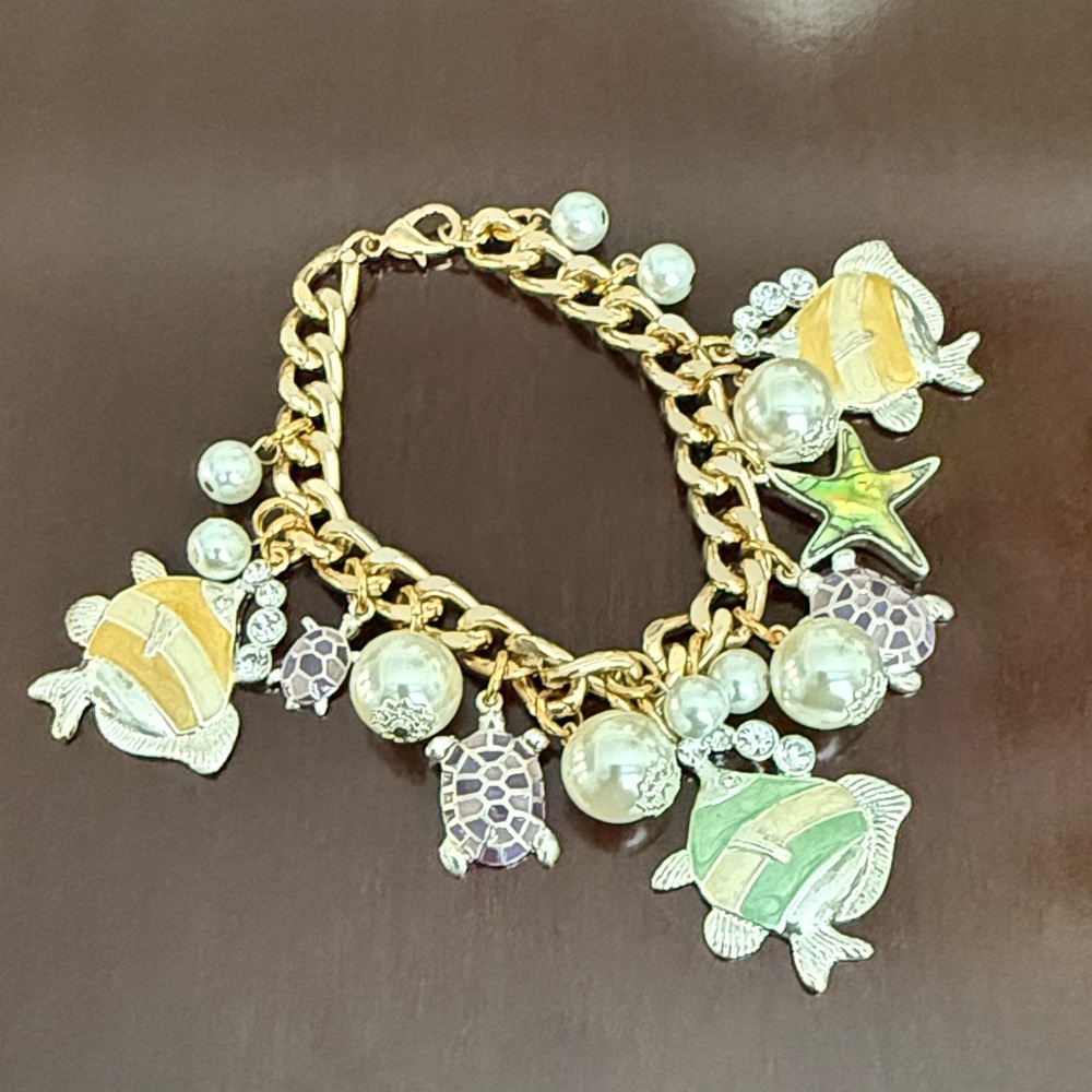 D.Green Designs Gold-Tone Bracelet with Sea Life Charms